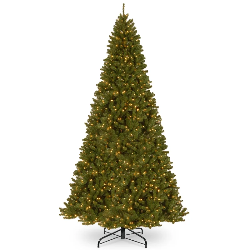 16 ft. Pre-Lit North Valley Spruce Tree with Clear Lights