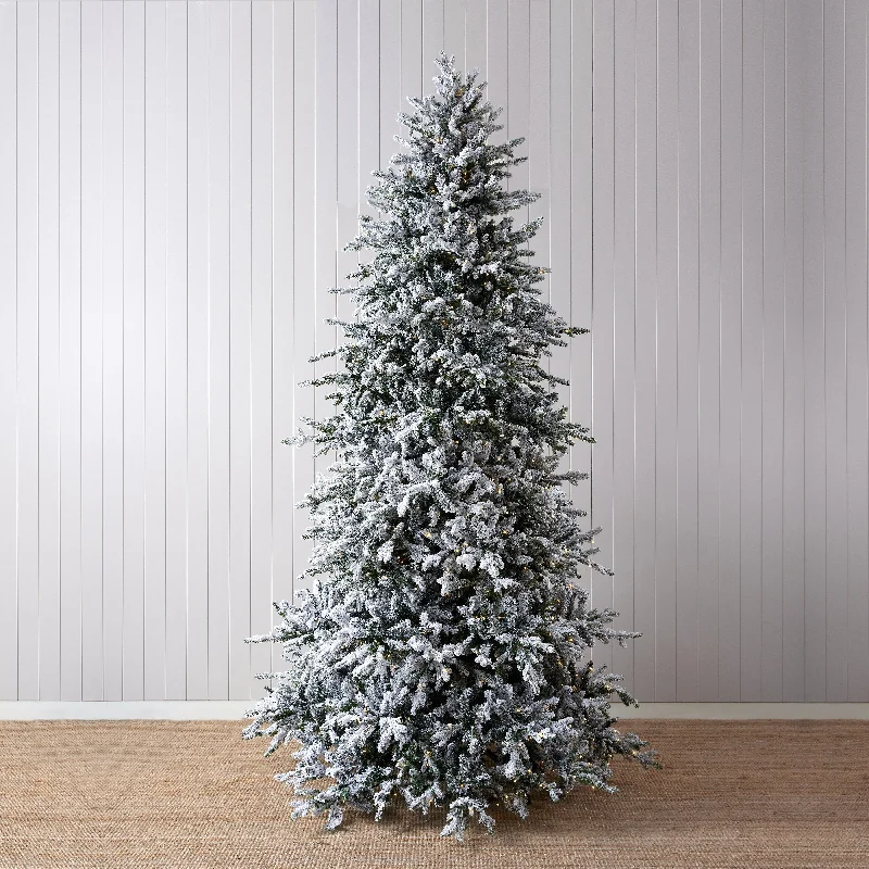 9 Ft Norwegian Pine Snow Tree - 1220 Led