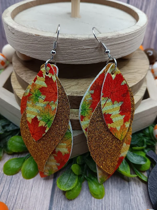 Triple Layered Gold Glitter Earrings w/ Leaves